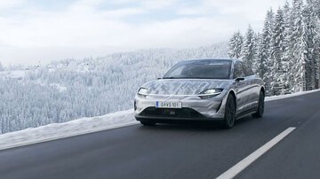I produttori di smartphone che faranno le loro auto elettriche