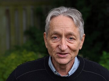 L'avvertimento di Geoffrey Hinton: i rischi dell'intelligenza artificiale sono reali