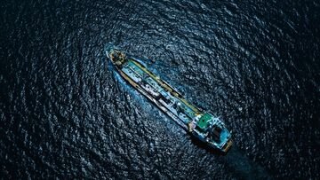 Il flop di Trump, una petroliera cinese ha attraversato lo Stretto di Hormuz