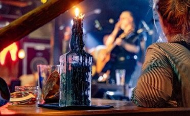 Soundreef o SIAE: quale scegliere per locali ed eventi
