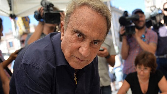 Il patrimonio di Emilio Fede: ecco quanto guadagnava tra pensione e stipendio