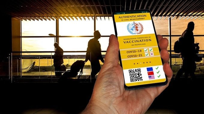 Green pass, cosa cambia se l'Italia fa come la Francia 