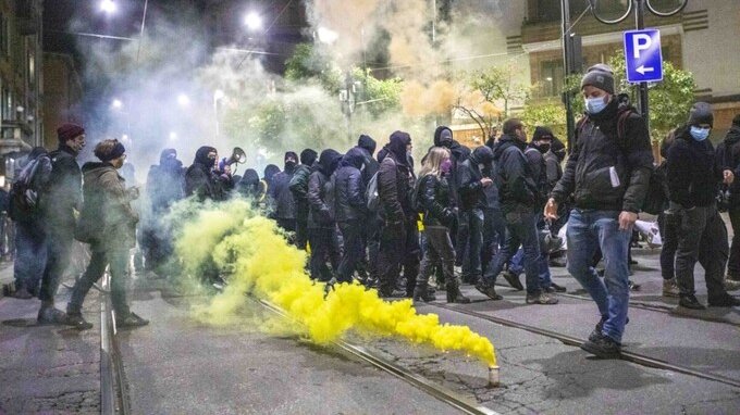 “Ci sarà un grave attentato a Bologna”. Caso-Cospito, la minaccia degli anarchici