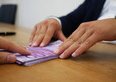 Debito con un parente, per legge si deve pagare?