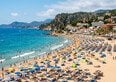 Come organizzare le vacanze con l'AI? Vantaggi e cosa sta facendo chi la usa già