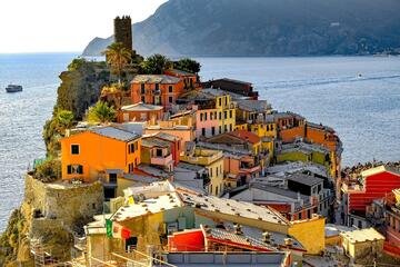 Apre uno dei percorsi a piedi più belli d'Italia. Ed è nato per contrastare il caos turistico