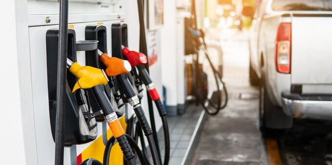 Prezzi carburanti: costo benzina, diesel, GPL e metano. Petrolio stabile, ma fino a quando?