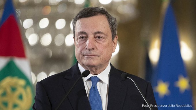 Decreto taglia prezzi: quanto risparmieremo su benzina e bollette