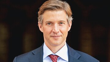Alec Ross, da collaboratore di Obama a consigliere della Clinton: quale futuro per innovazione e democrazia globale?