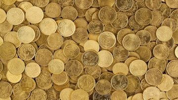 Vince €16 milioni alla lotteria nel 1995, ora vive in una casa popolare. “Sono felice” 