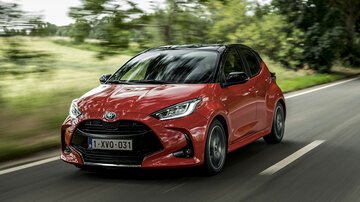 Auto ibride: vantaggi e svantaggi