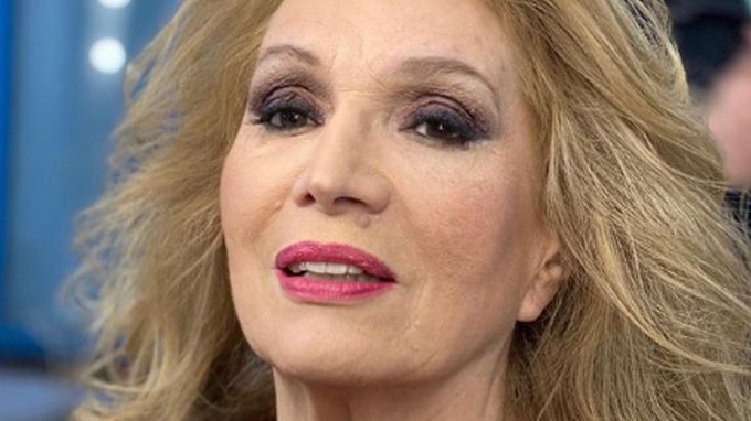 Iva Zanicchi: biografia, migliori canzoni e quanto guadagna