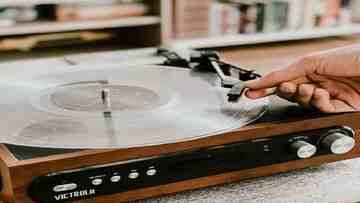 Dischi in vinile: perché ascoltarli e come averne cura