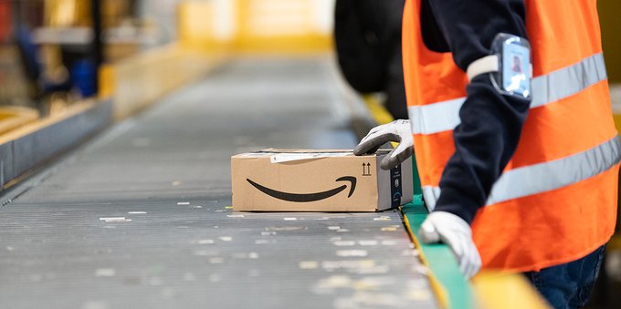 Amazon, nuove assunzioni e stipendio più alto: ecco dove e quando