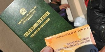 Si può viaggiare con il permesso di soggiorno scaduto e la ricevuta?