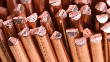 Boom dei metalli, prezzi da record grazie a Cina e Fed