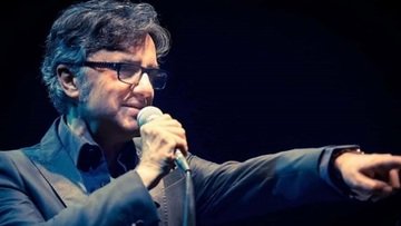 Gaetano Curreri ricoverato in terapia intensiva: come sta il cantante degli Stadio