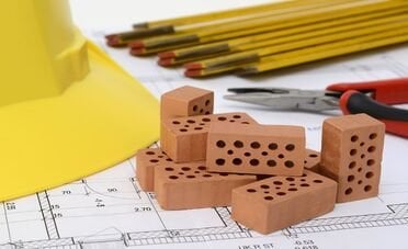 Abusi edilizi, ecco quando vanno demoliti. La sentenza