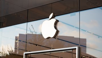 Apple batte ogni record: 102,5 miliardi nel quarto trimestre. E ora cosa succede per chi investe?