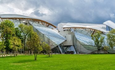 LVMH delude nel terzo trimestre. La Cina frena ancora, azioni in calo dopo un 2026 già difficile