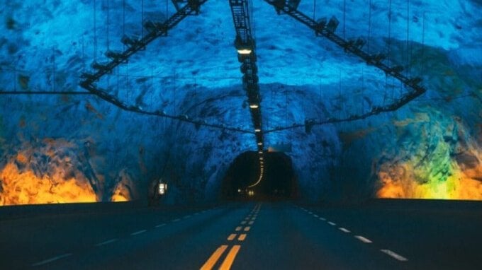 5,6 miliardi di euro per il tunnel autostradale più lungo al mondo