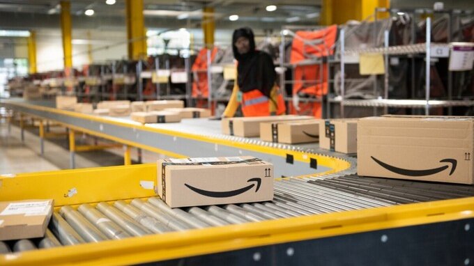 Amazon continua nel suo più grande piano di licenziamenti