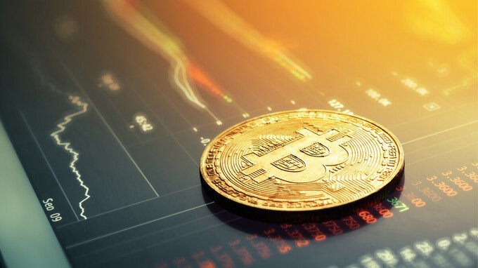 Buon compleanno, Bitcoin! Quale futuro per crypto creata da Satoshi Nakamoto 15 anni fa?
