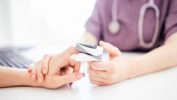 Saturimetro gratis in farmacia: chi può richiederlo e perché è importante