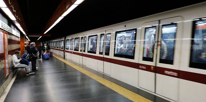 Metro A Roma a rischio chiusura: da quando e perché
