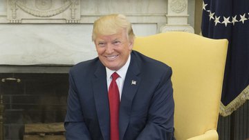Donald Trump vuole sfollare con la forza due milioni di palestinesi dalla Striscia di Gaza