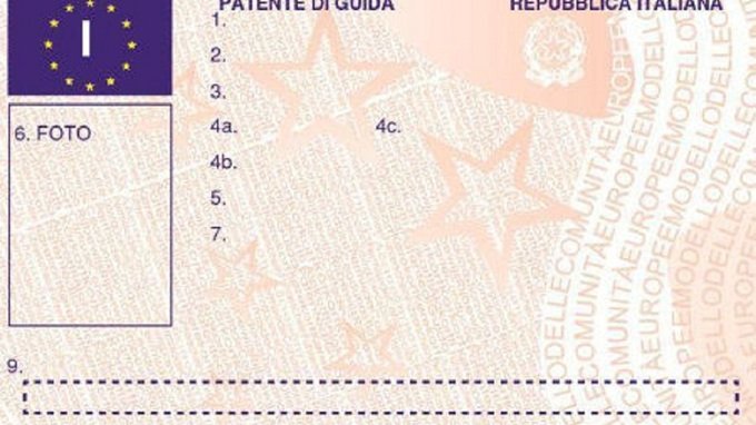 Sviluppi sorprendenti riguardo al cambio della patente di guida 