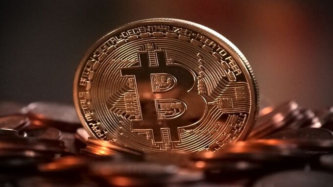 Bitcoin agita i rapporti USA-Cina: cosa c'è dietro le valute digitali?