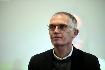 Stellantis: l'AD Carlos Tavares si è dimesso. Titolo bombardato dai sell, -8,5% a Piazza Affari
