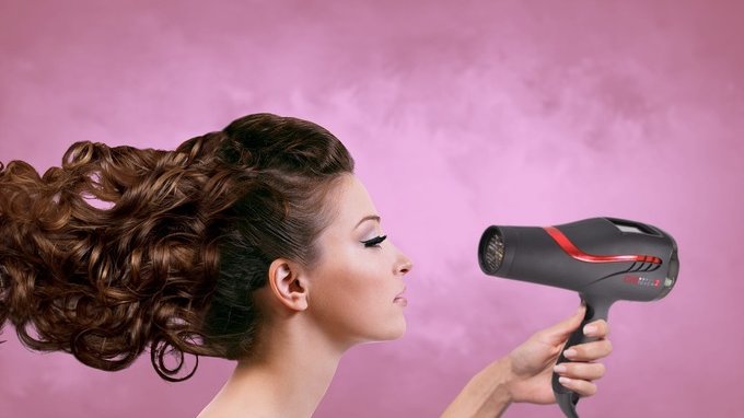 Asciugacapelli sotto i 30 euro: i migliori in offerta su Amazon