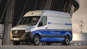 Mercedes eSprinter: il van elettrico efficiente, sicuro ed affidabile