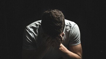 Si ammala, perde il lavoro e gli danno 190 euro di pensione: “Come farò ad andare avanti”?