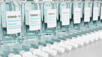 Stati Uniti verso la quarta dose per 9 milioni di persone: ecco chi dovrà farla