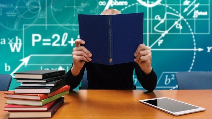 Quante assenze si possono fare? Le regole per superiori, medie ed elementari