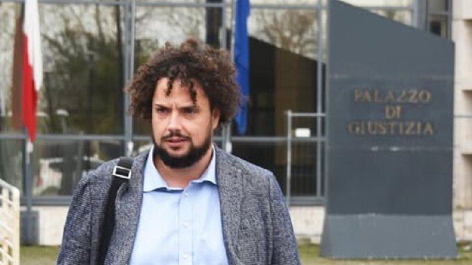 Chi è davvero Davide Barzan e quanto guadagna?