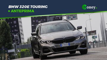 BMW 320e Touring: foto e prestazioni dell'ibrida plug-in
