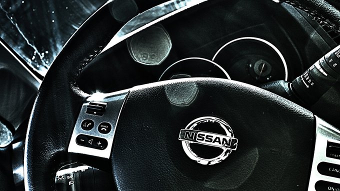 La risposta alle auto elettriche cinesi: ecco il nuovo piano di Nissan 