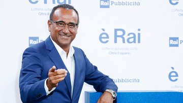 Quanto guadagna Carlo Conti? Stipendio e patrimonio del conduttore di Sanremo 2025