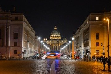 Lazio in zona arancione da lunedì? Perché rischia e cosa cambia