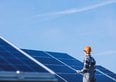 Perovskite, il materiale che vuole sostituire i pannelli solari tradizionali 