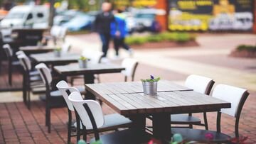 “Adotta un bar”: cos'è e come funziona l'iniziativa per salvare i locali