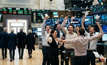 Quando gli insider vendono, il futuro lo compri tu: l'ondata di IPO sull'AI è un'operazione di cassa