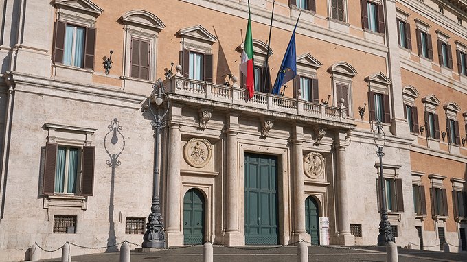 In Italia abbiamo un problema di intercettazioni?