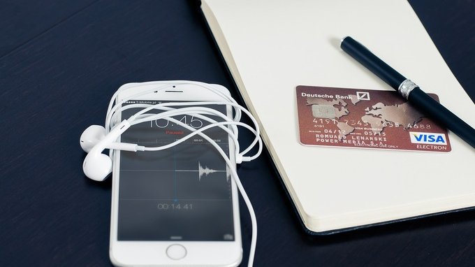 Apple Pay a rischio frodi: come i ladri possono pagare senza sbloccare iPhone