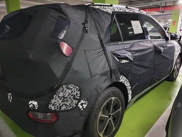 Nuova Kia Niro avvistata: si avvicina il debutto