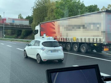 Anche Renault lavora alla guida autonoma